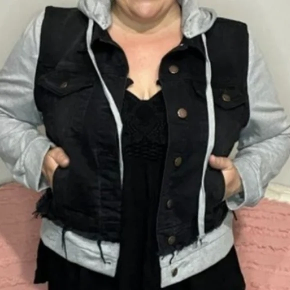 Risen Layered Terry Hoodie Denim Jacket - Picture 5 of 10